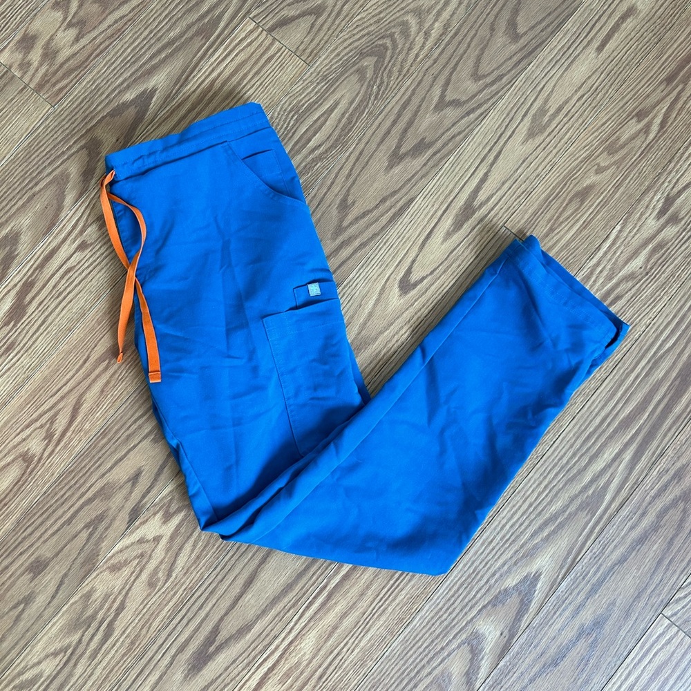 Royal blue figs set
